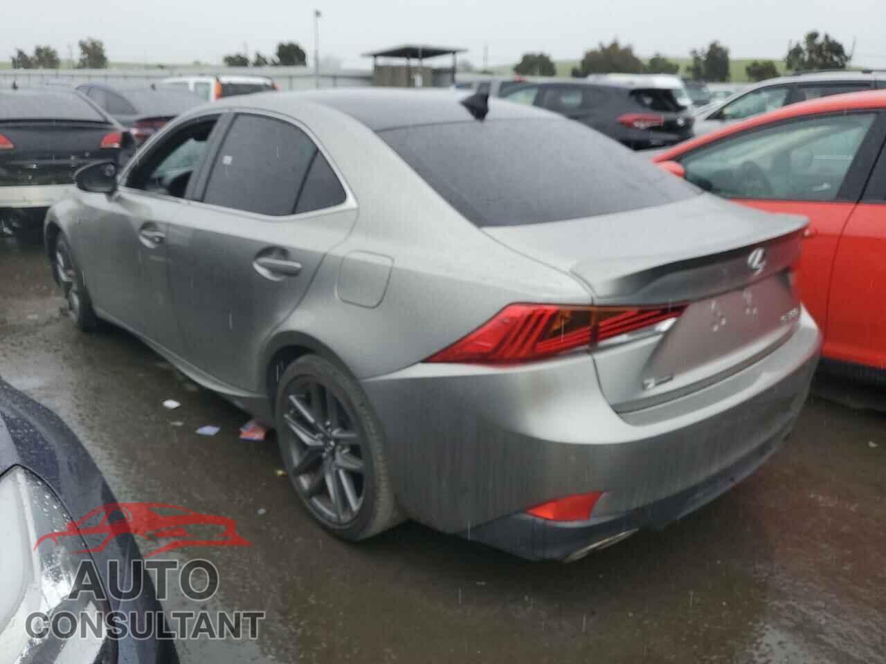 LEXUS IS 2018 - JTHBA1D20J5063786
