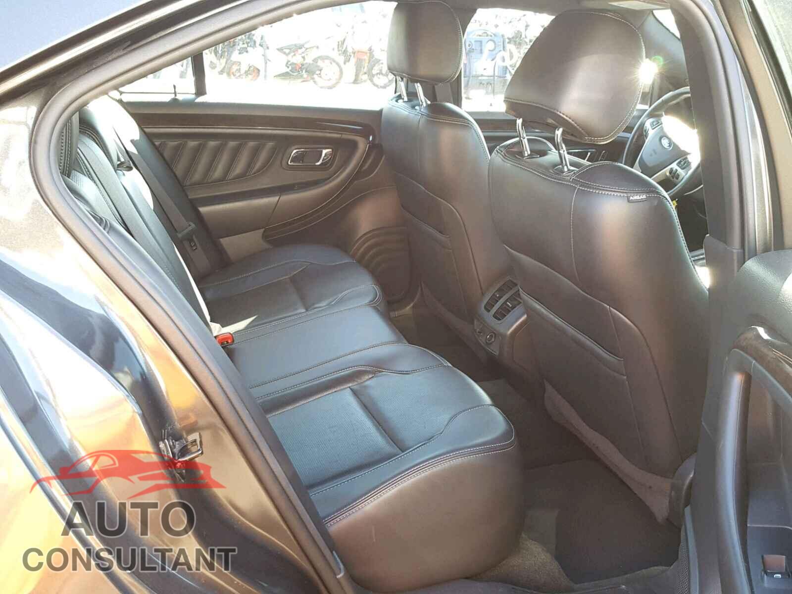 FORD TAURUS 2016 - 1FAHP2F84GG109575