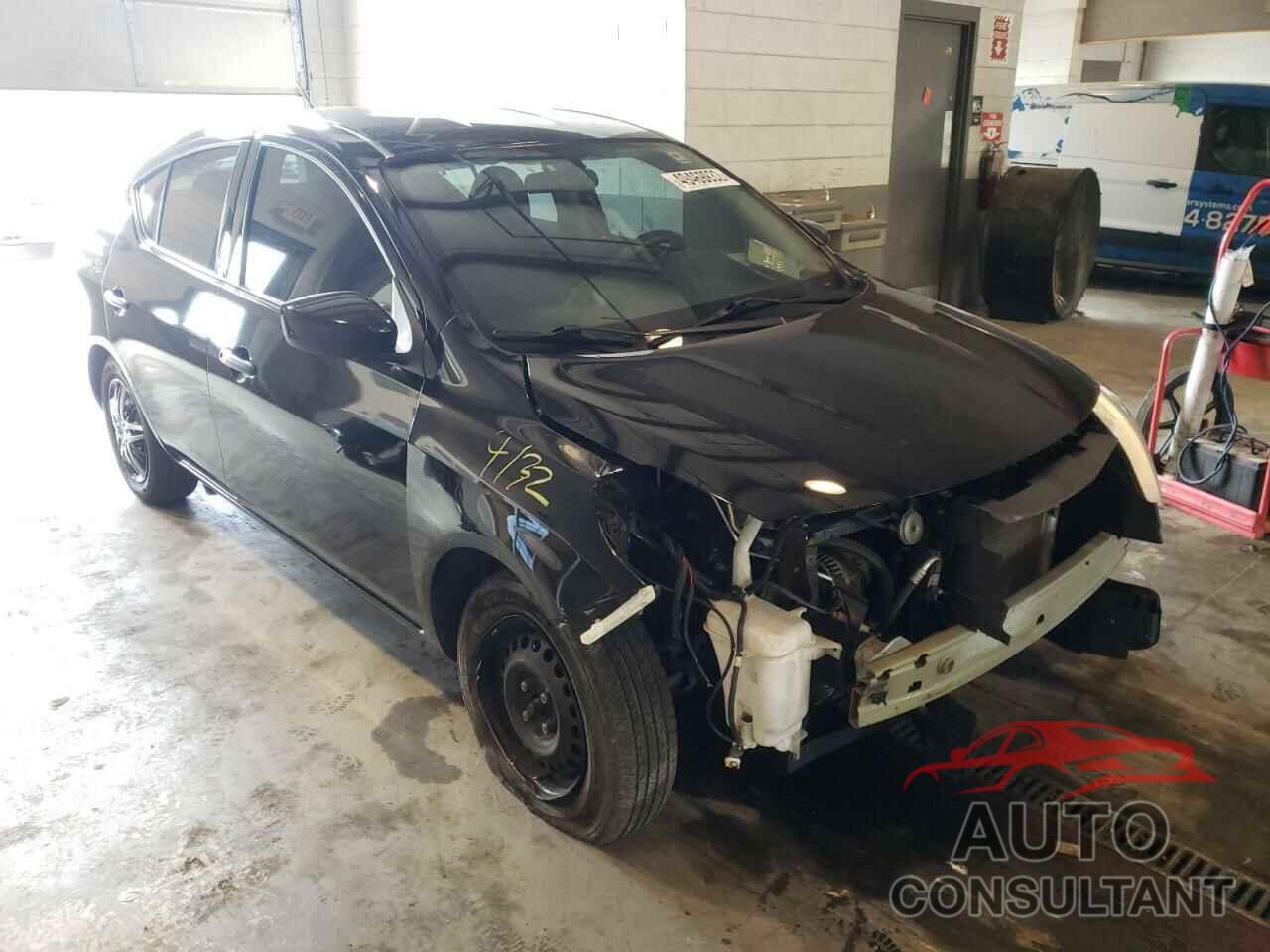 NISSAN VERSA 2018 - 3N1CN7AP0JL806320