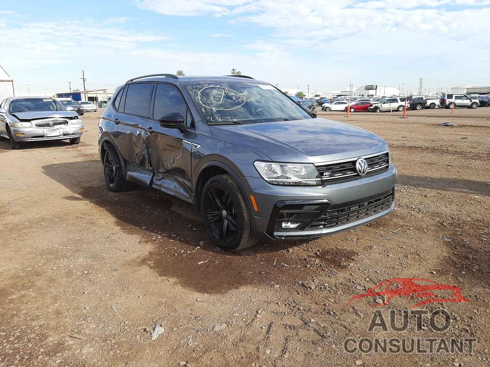 VOLKSWAGEN TIGUAN 2019 - 3VV3B7AX0KM167830
