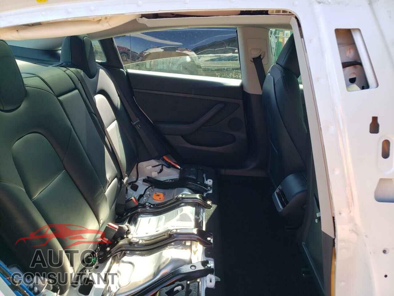 TESLA MODEL 3 2023 - 5YJ3E1EAXPF408023