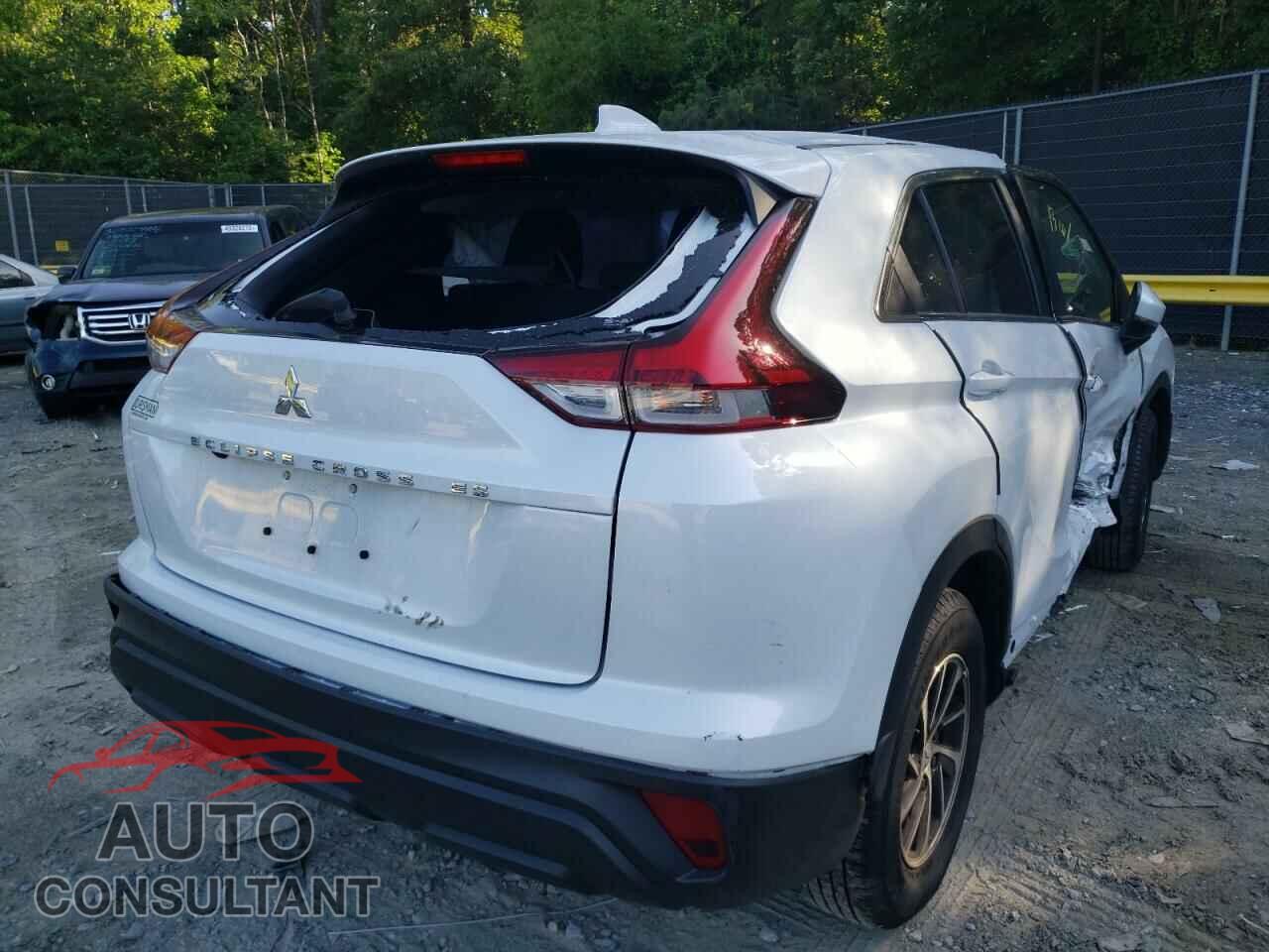 MITSUBISHI ECLIPSE 2022 - JA4ATUAA5NZ044194