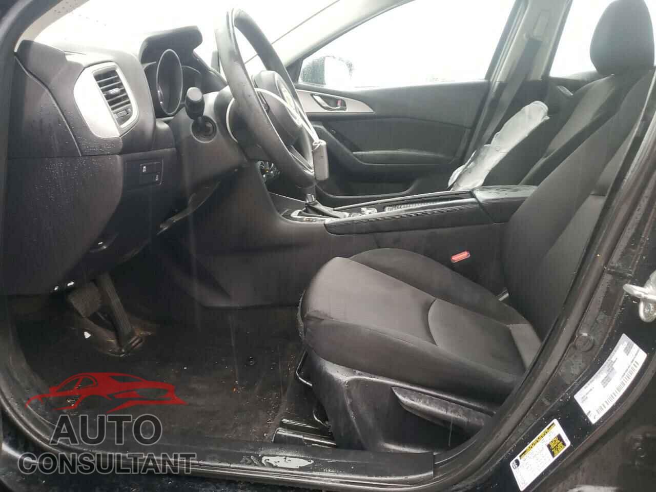 MAZDA 3 2017 - 3MZBN1U76HM102660