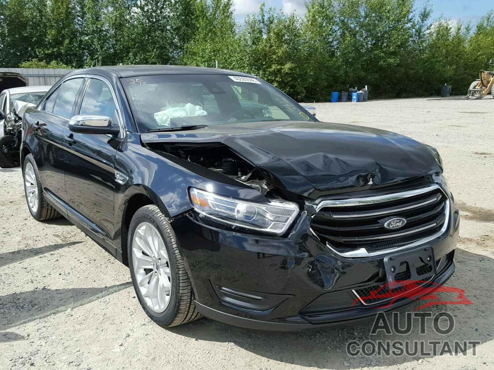 FORD TAURUS 2018 - 1FAHP2F80JG129524