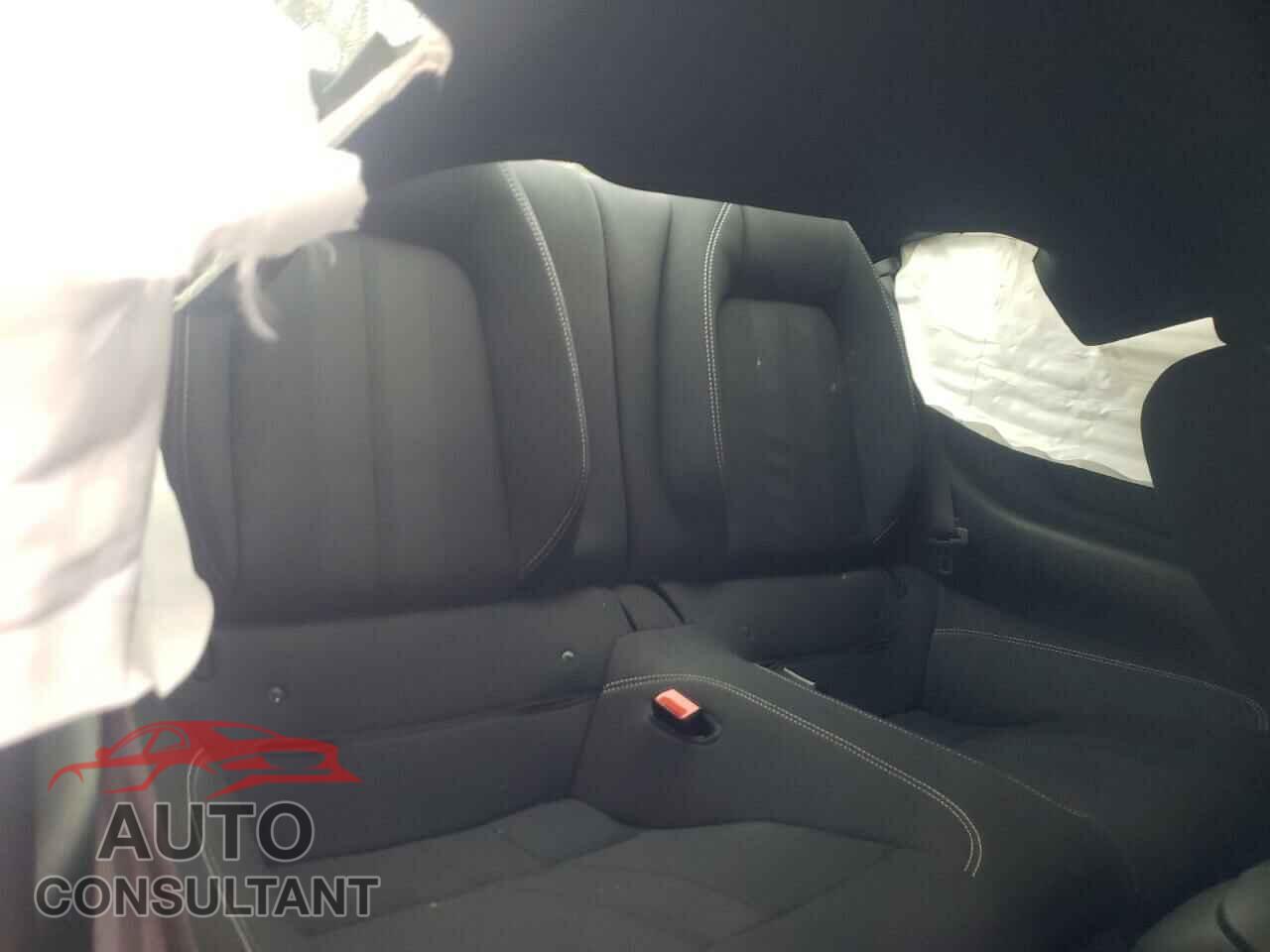 FORD MUSTANG 2020 - 1FA6P8TH8L5121166