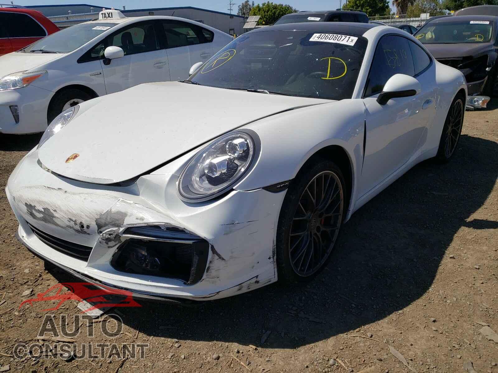 PORSCHE 911 2019 - WP0AB2A99KS114867