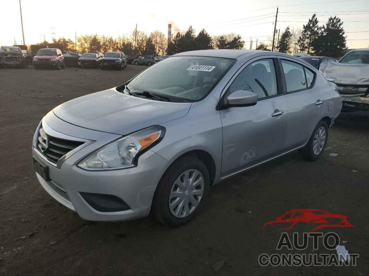 NISSAN VERSA 2017 - 3N1CN7AP3HL805351