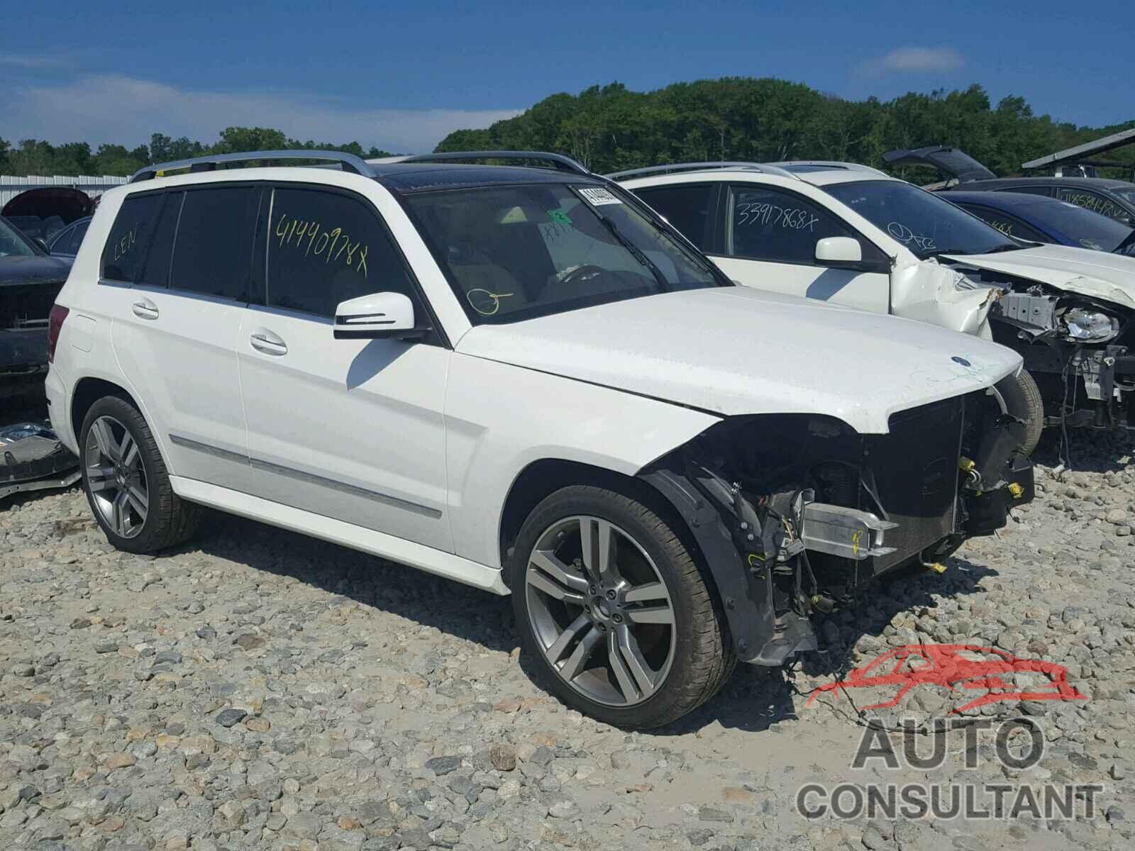 MERCEDES-BENZ GLK 350 4MATIC 2015 - WDCGG8JB9FG341903