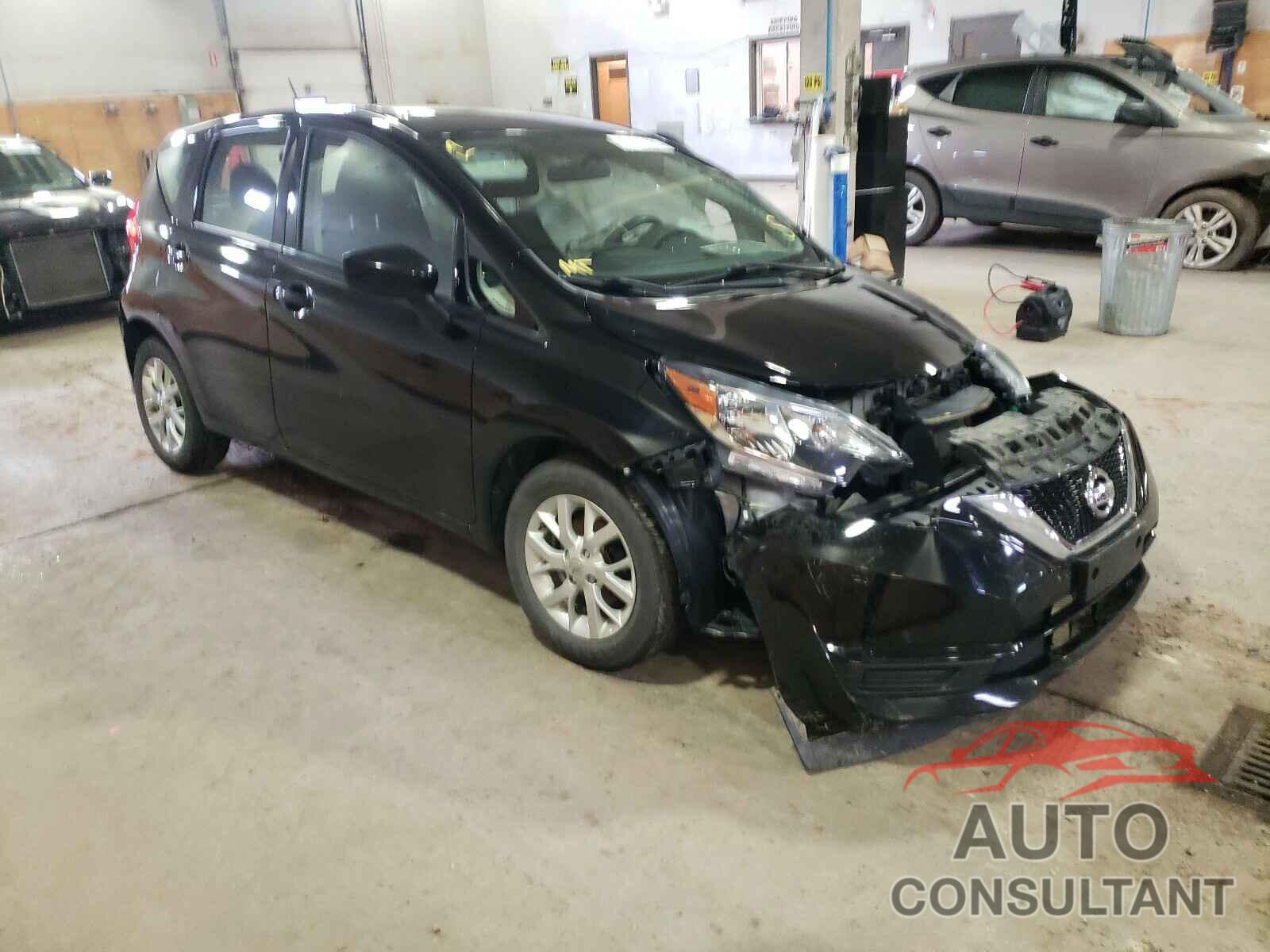 NISSAN VERSA 2018 - 3N1CE2CP7JL366158