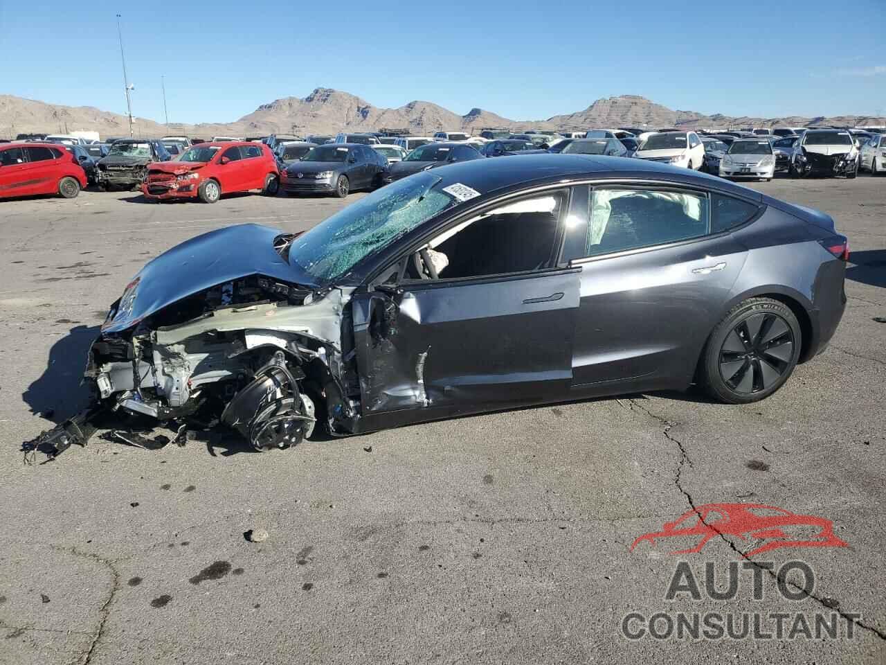 TESLA MODEL 3 2025 - 5YJ3E1EA2SF920979