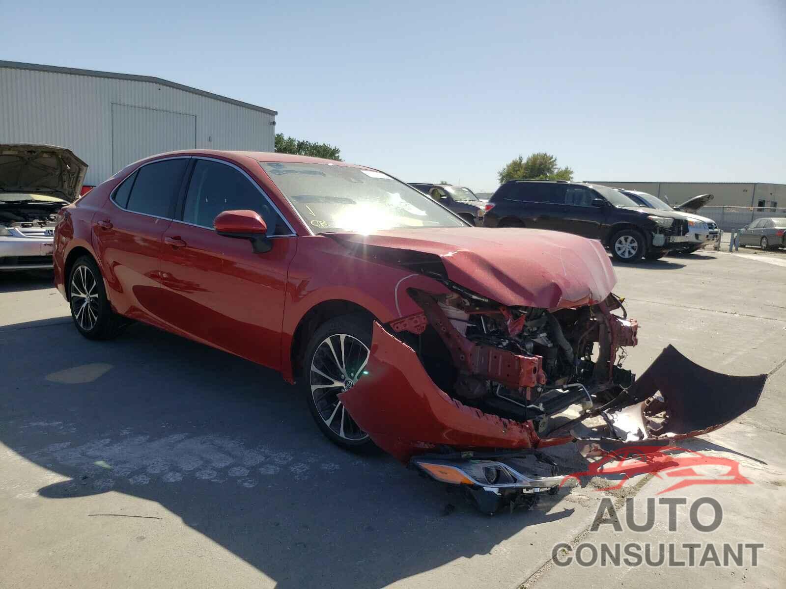 TOYOTA CAMRY 2019 - 4T1B11HK8KU291128