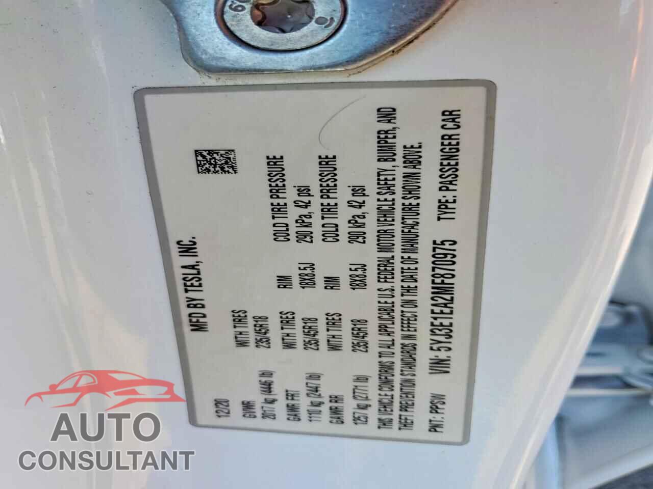 TESLA MODEL 3 2021 - 5YJ3E1EA2MF870975