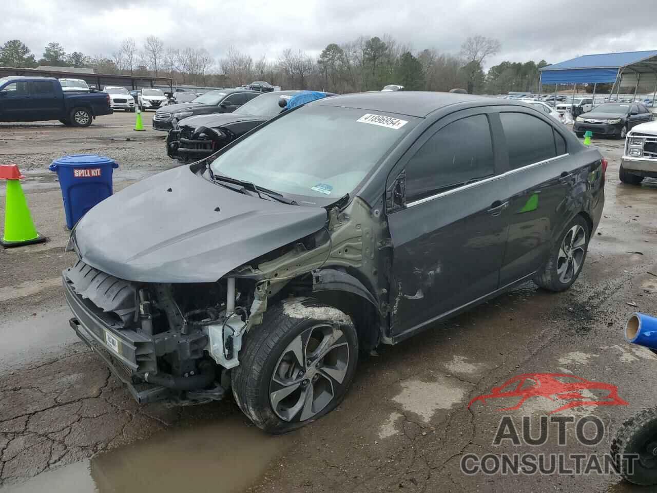 CHEVROLET SONIC 2019 - 1G1JF5SB7K4121840