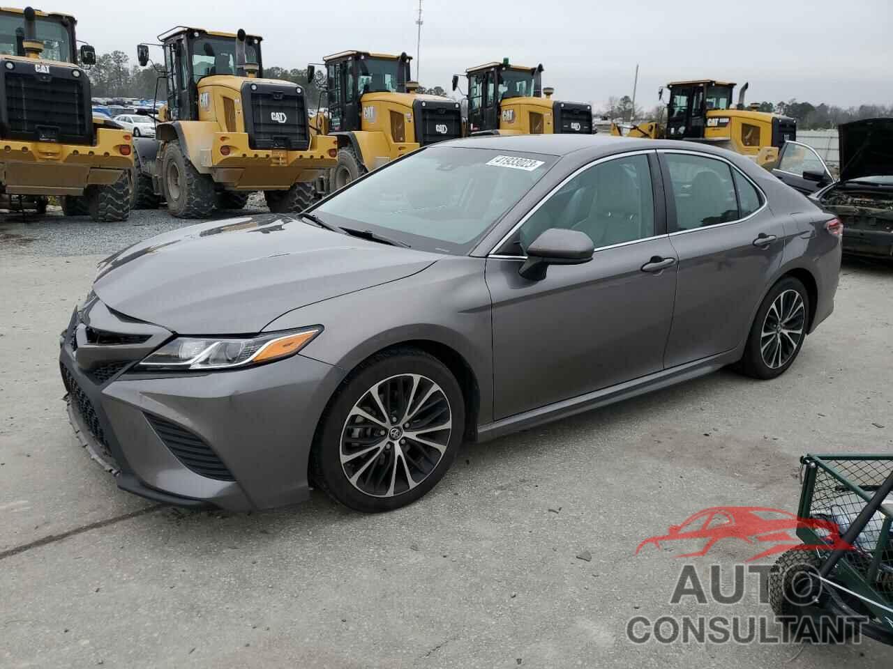 TOYOTA CAMRY 2018 - 4T1B11HK6JU507167