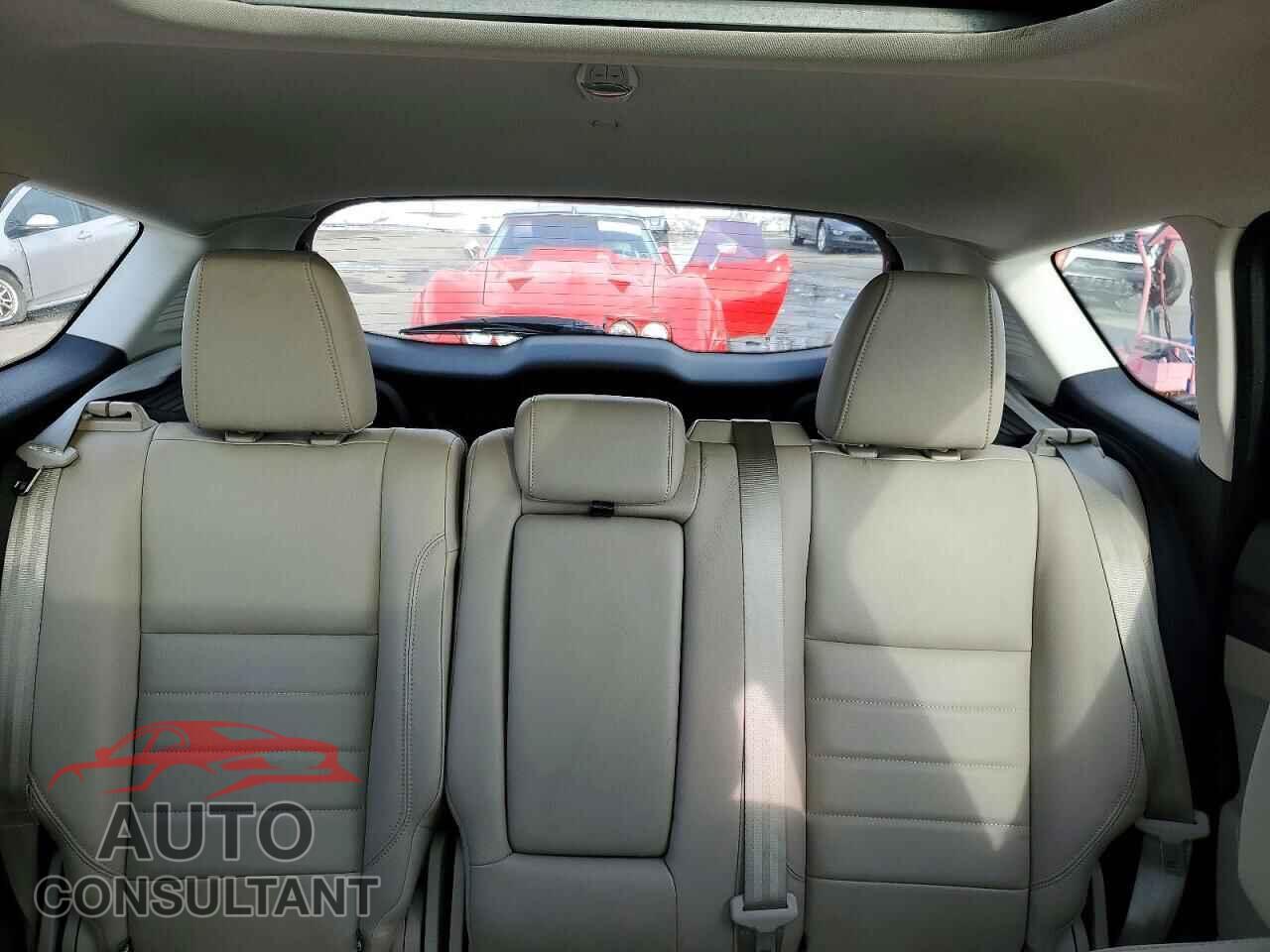 FORD C-MAX 2015 - 1FADP5CU4FL108028