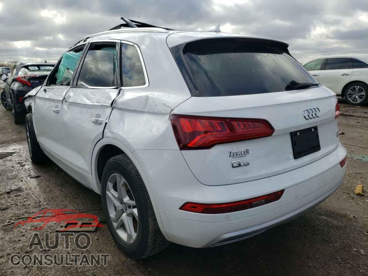AUDI Q5 2018 - WA1BNAFY3J2180636