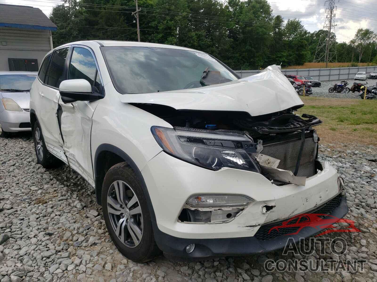 HONDA PILOT 2017 - 5FNYF6H58HB022541