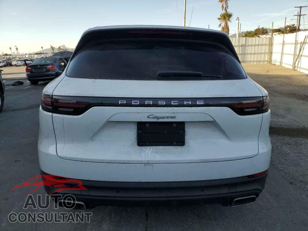 PORSCHE CAYENNE 2019 - WP1AA2AY3KDA14678