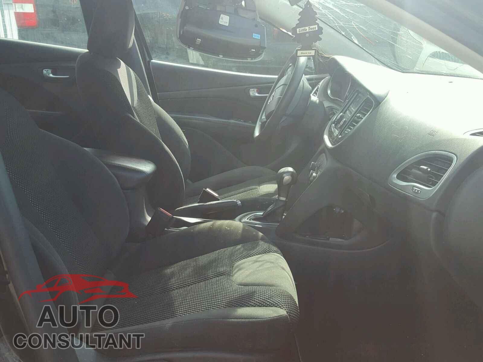 DODGE DART 2016 - 1C3CDFAA8GD516643