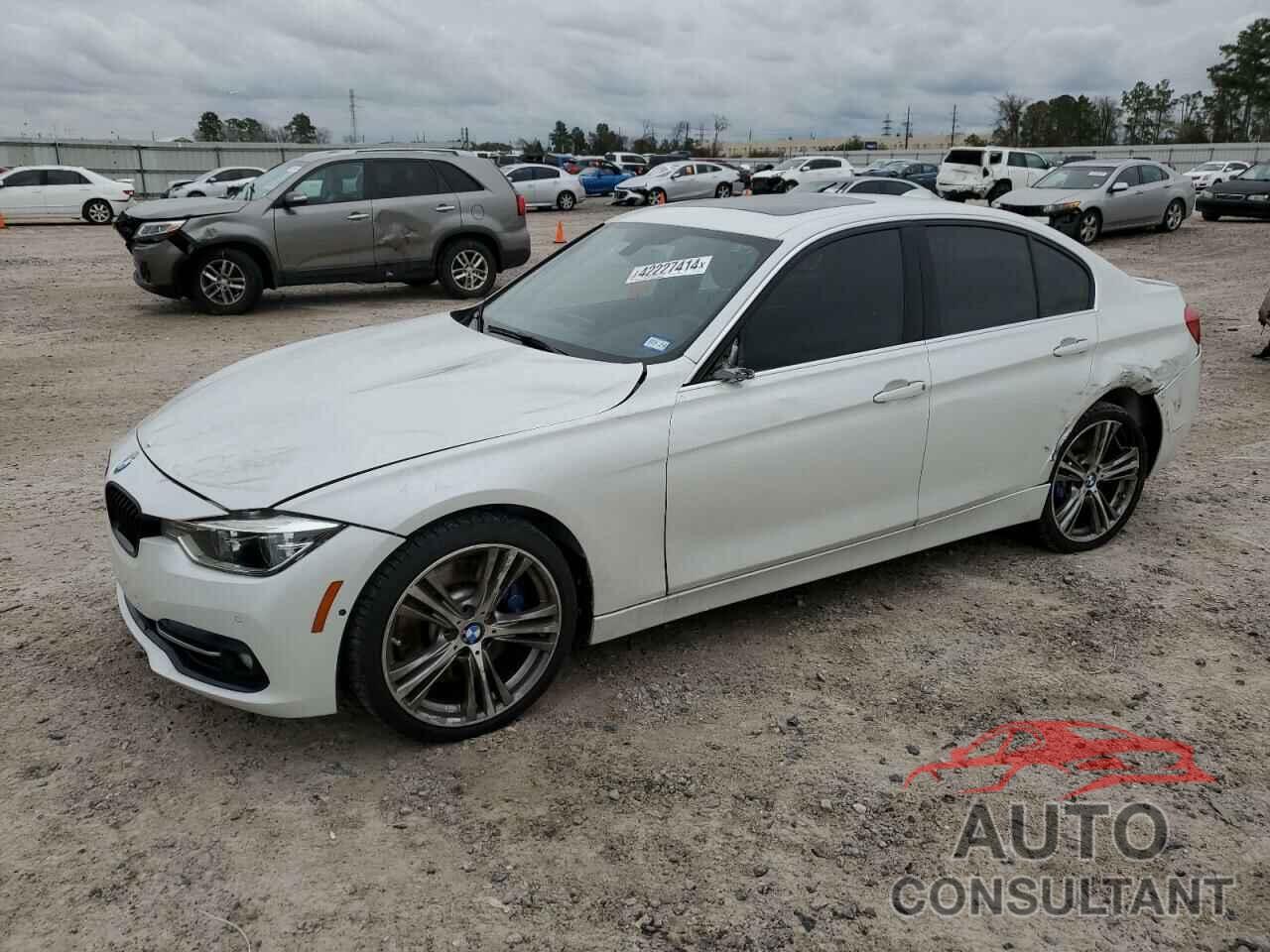 BMW 3 SERIES 2016 - WBA8B3C50GK384069