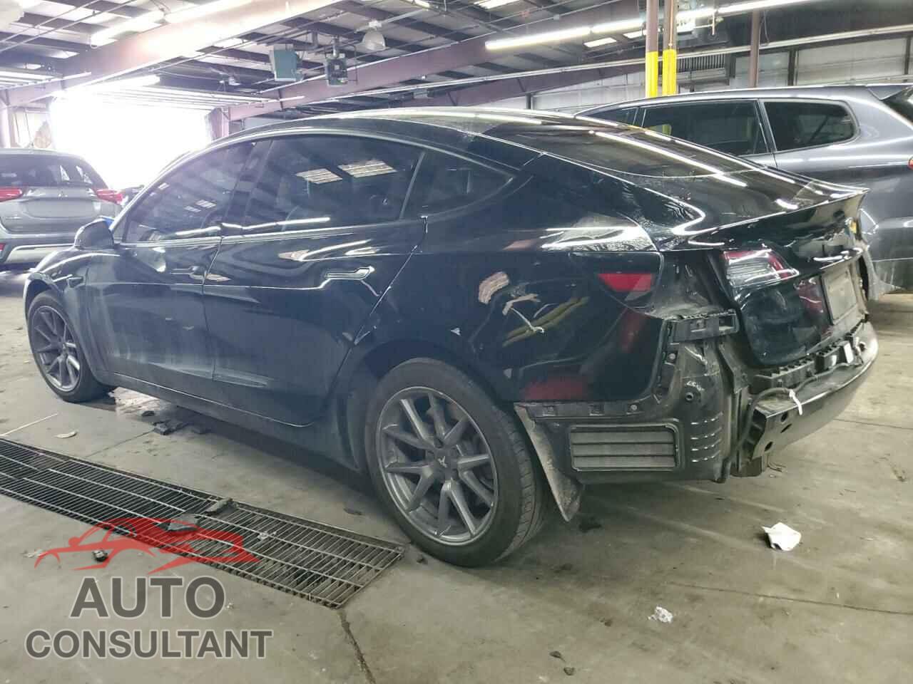 TESLA MODEL 3 2022 - 5YJ3E1EB8NF277115