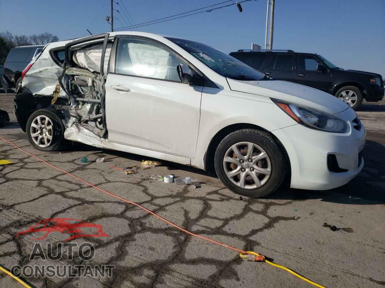 HYUNDAI ACCENT 2013 - KMHCT5AE0DU091714