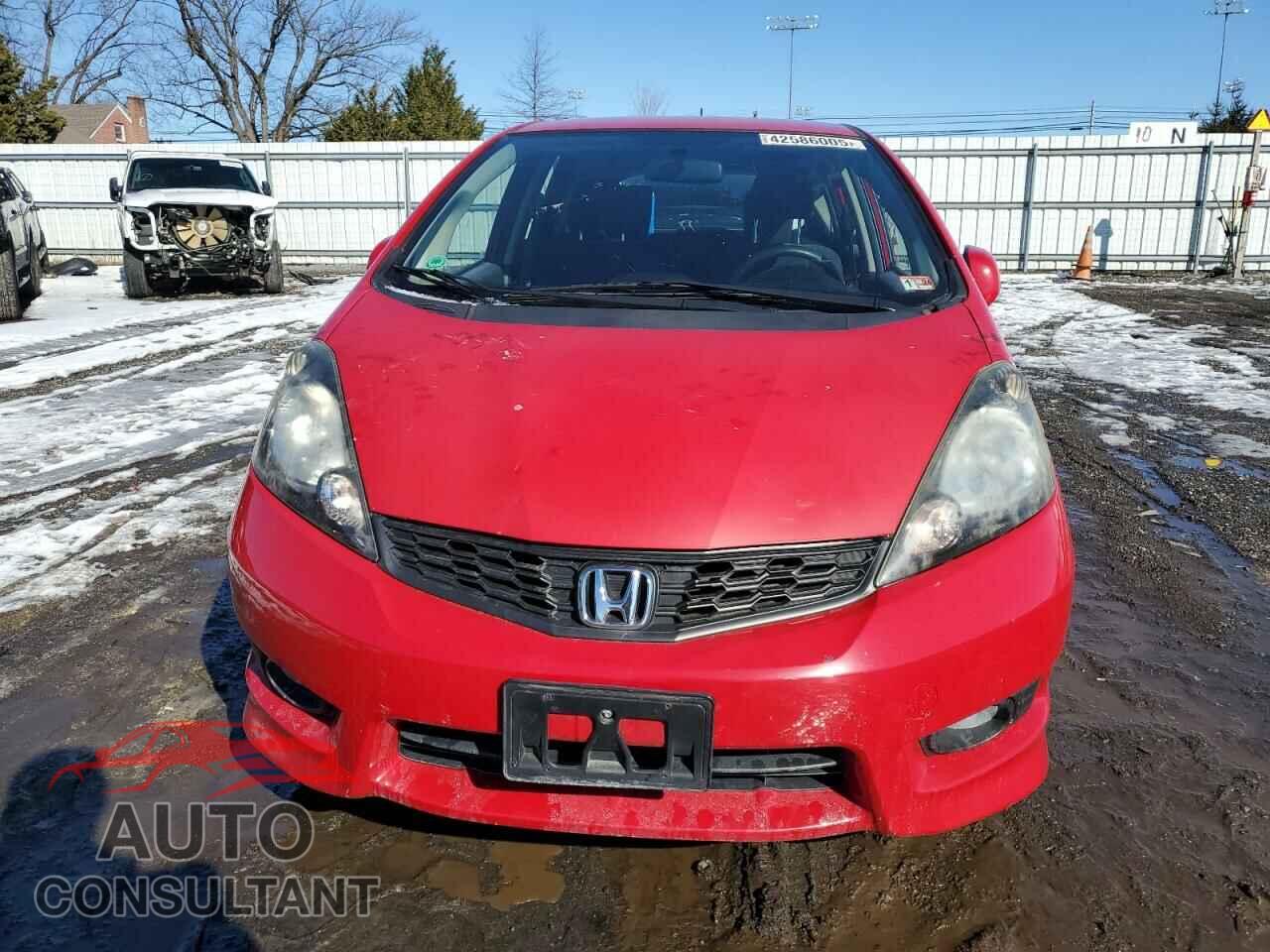 HONDA FIT 2013 - JHMGE8H56DC054792