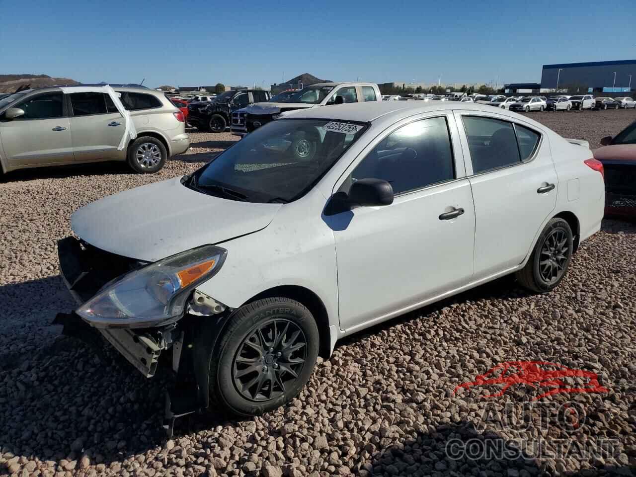 NISSAN VERSA 2015 - 3N1CN7AP3FL877454