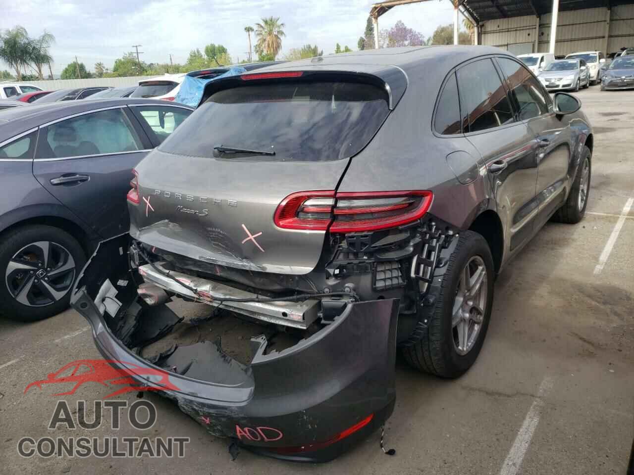 PORSCHE MACAN 2016 - WP1AB2A5XGLB53321