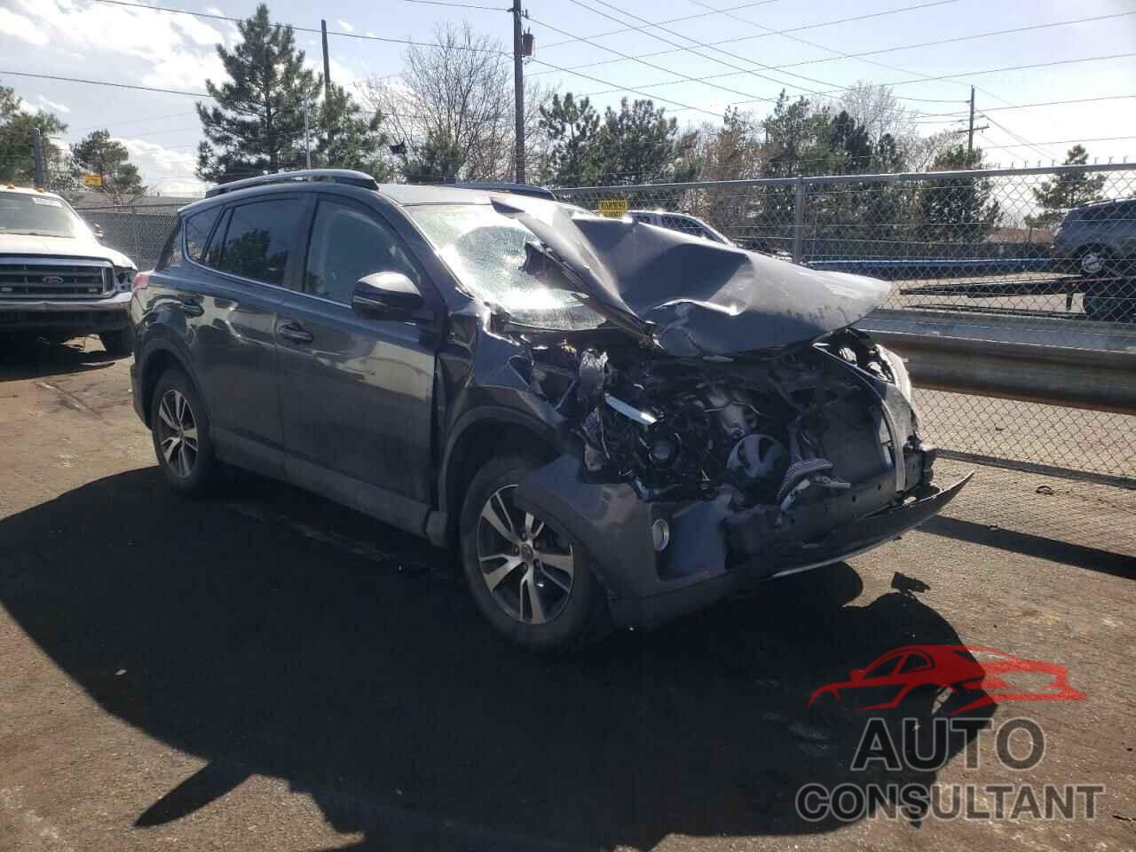 TOYOTA RAV4 2018 - JTMRFREV6JJ181597