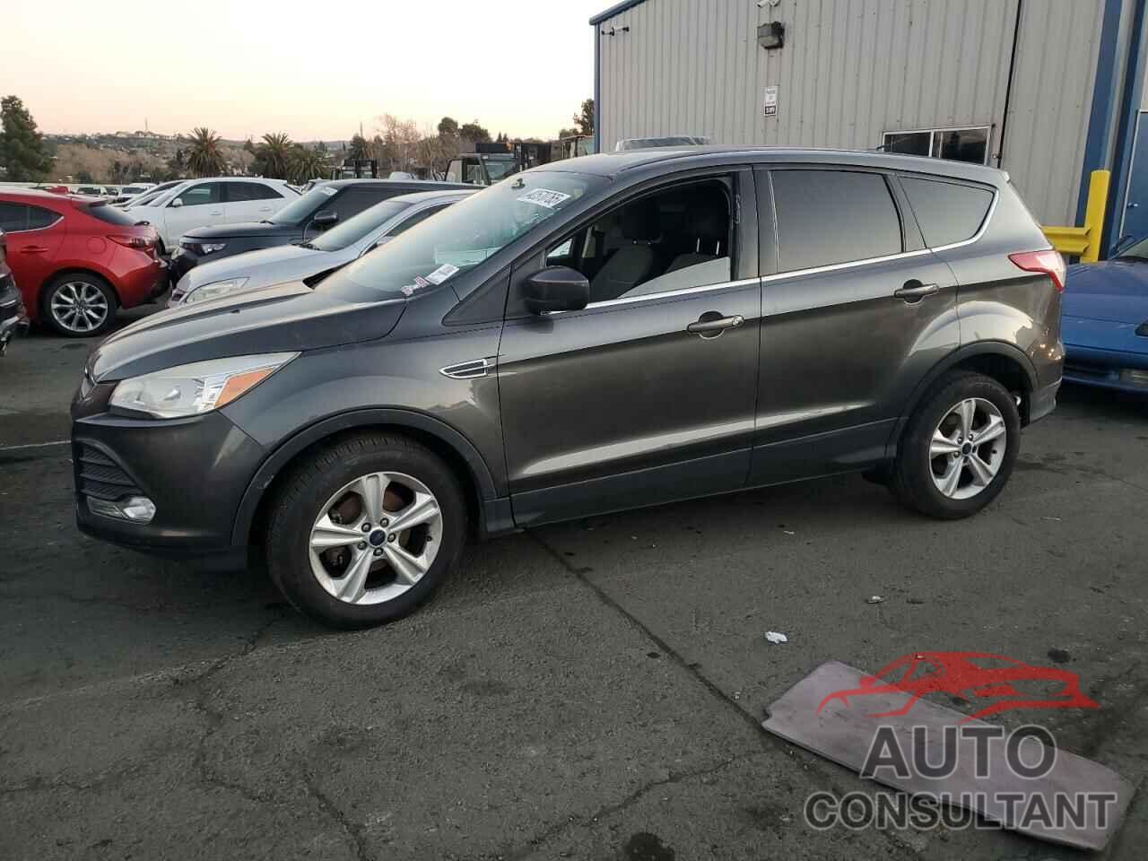 FORD ESCAPE 2015 - 1FMCU0GX1FUC25223