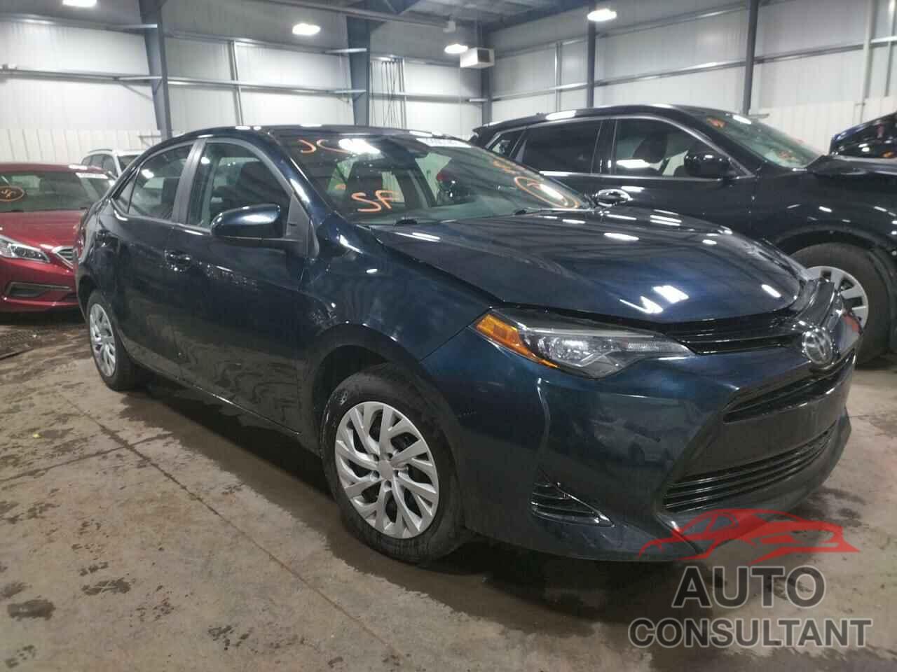 TOYOTA COROLLA 2018 - 2T1BURHE8JC052369