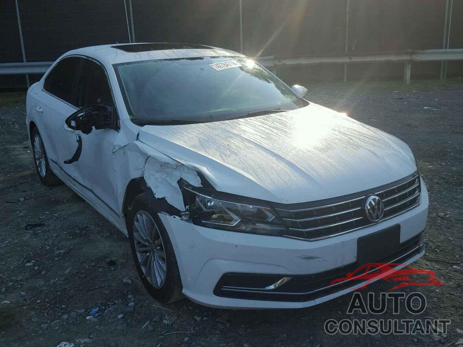 VOLKSWAGEN PASSAT 2016 - 1VWBT7A31GC039185
