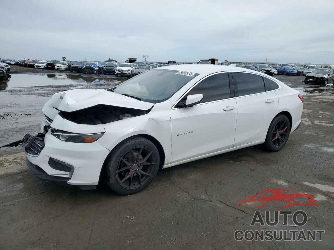 CHEVROLET MALIBU 2018 - 1G1ZD5ST5JF202324