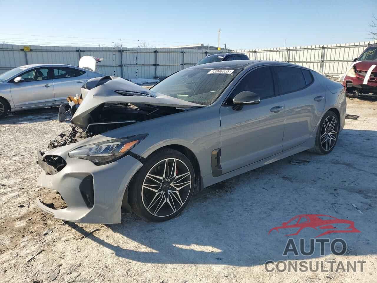 KIA STINGER 2022 - KNAE45LC7N6119730