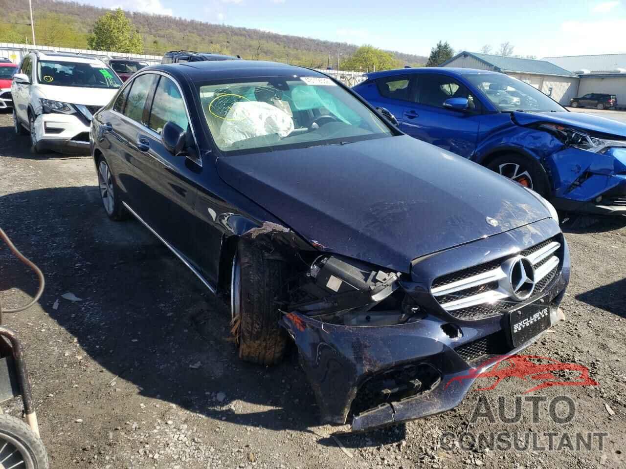 MERCEDES-BENZ C-CLASS 2018 - 55SWF4KB4JU280599