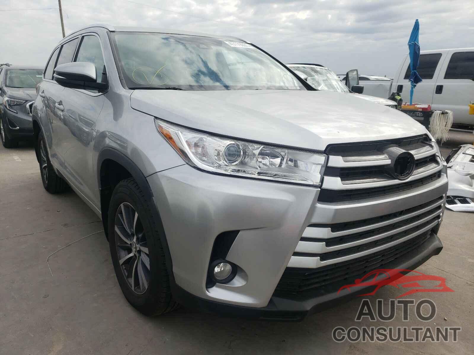 TOYOTA HIGHLANDER 2017 - 5TDJZRFH0HS365900