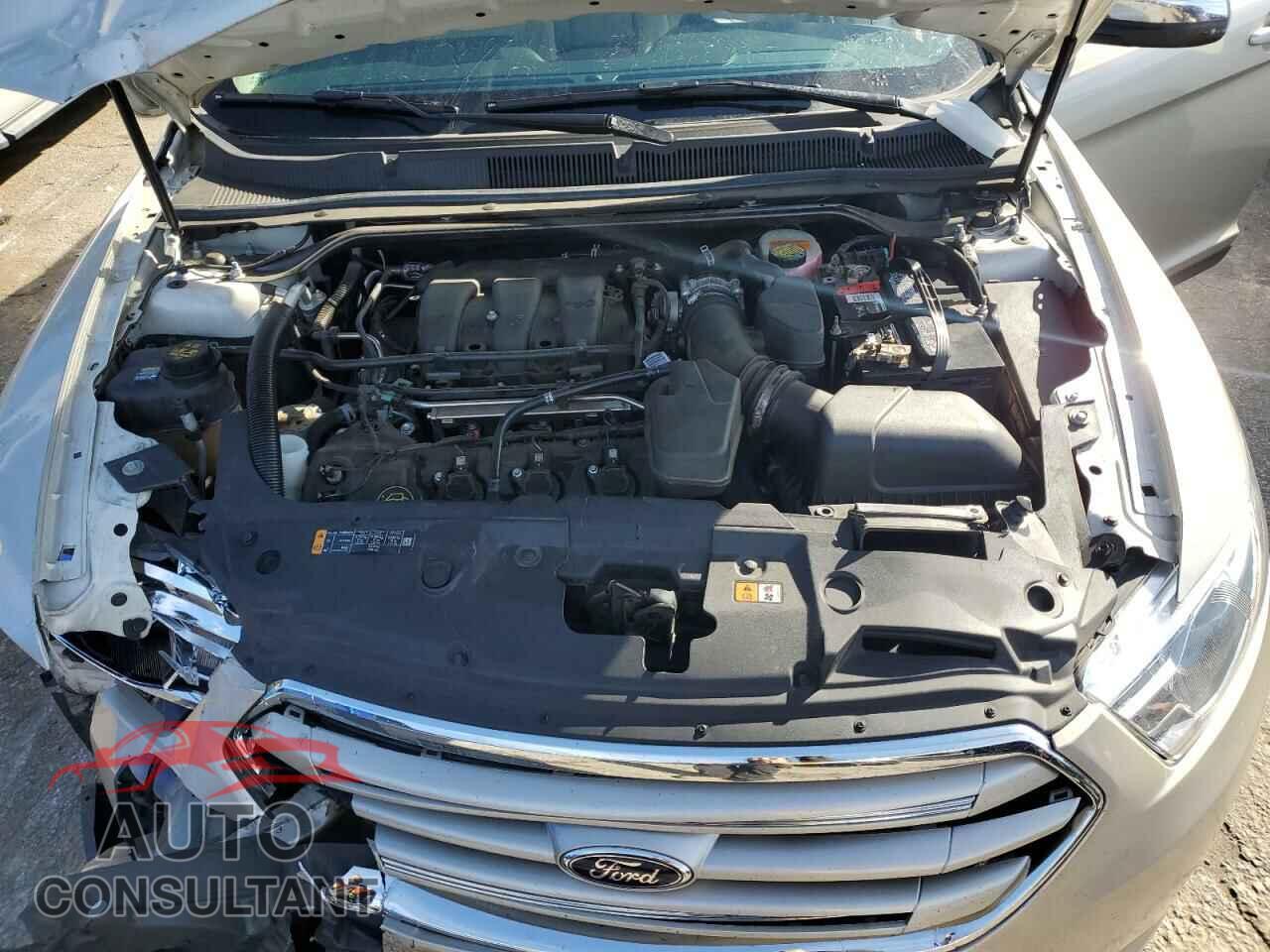 FORD TAURUS 2017 - 1FAHP2F85HG129092