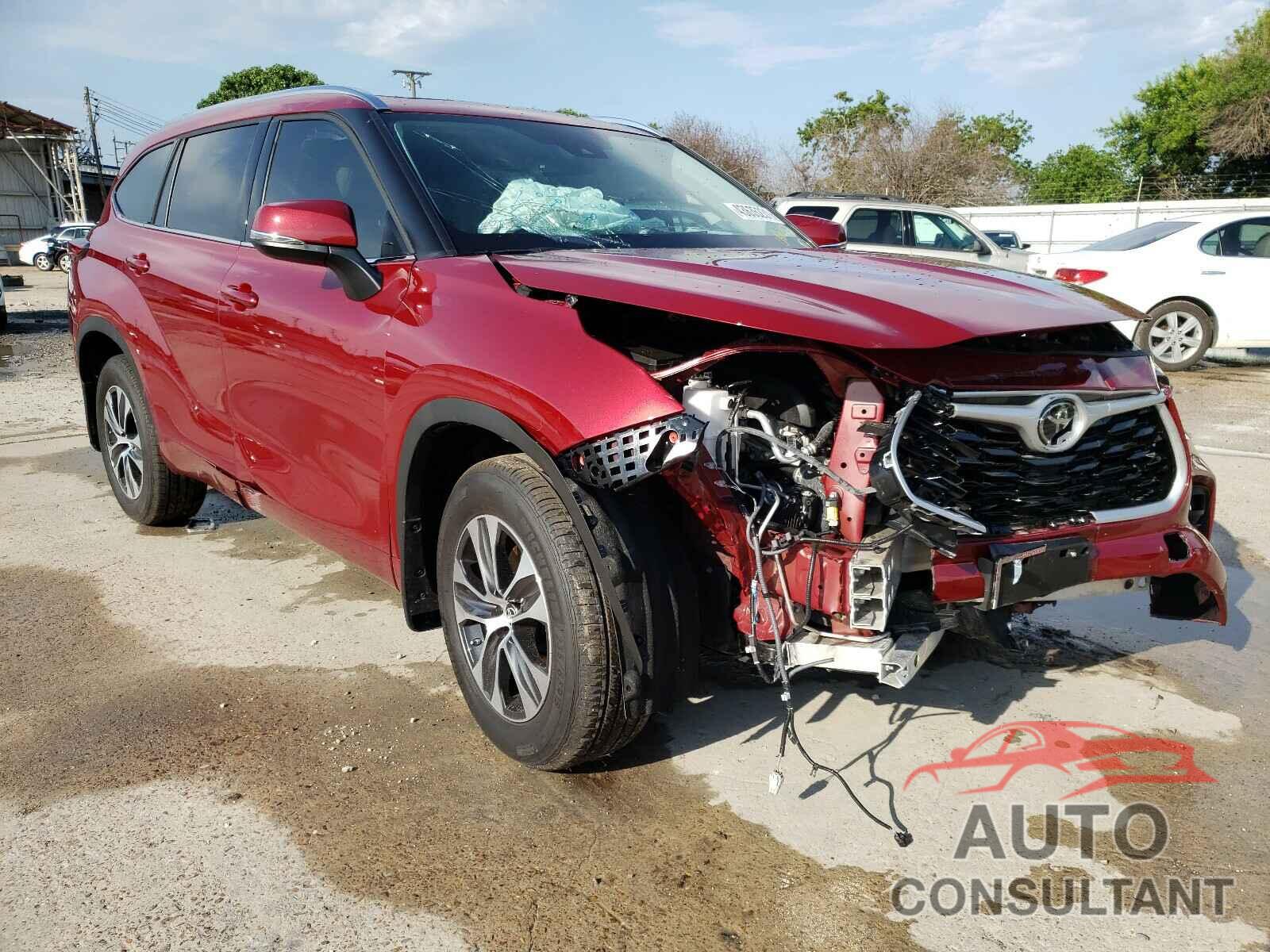 TOYOTA HIGHLANDER 2021 - 5TDGZRAH6MS041023