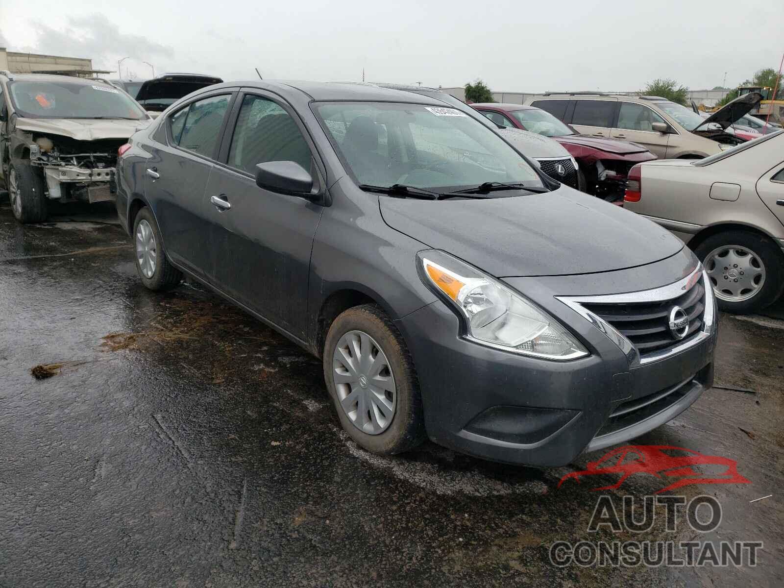 NISSAN VERSA 2017 - 3N1CN7AP6HL827490