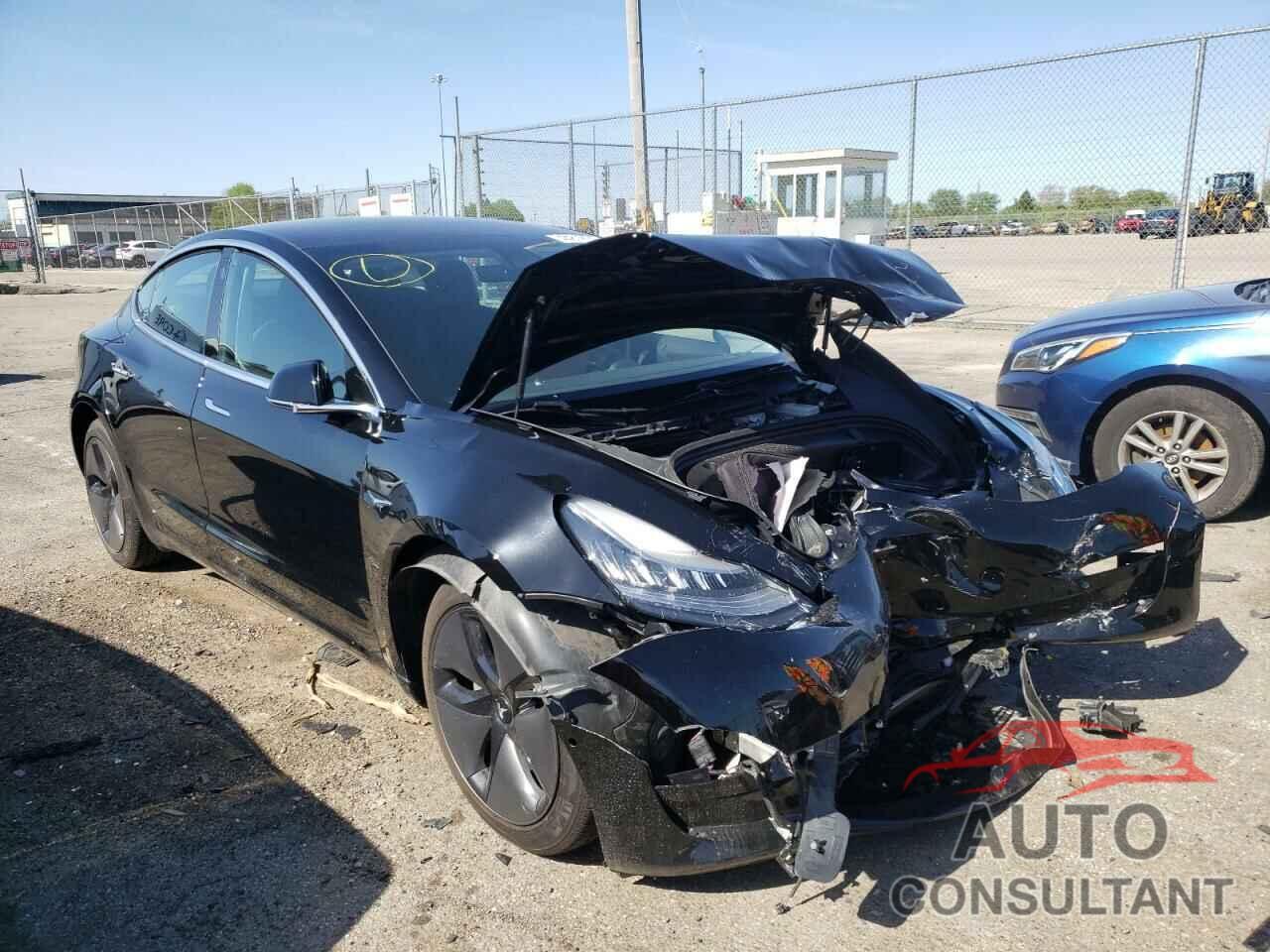 TESLA MODEL 3 2018 - 5YJ3E1EAXJF122907