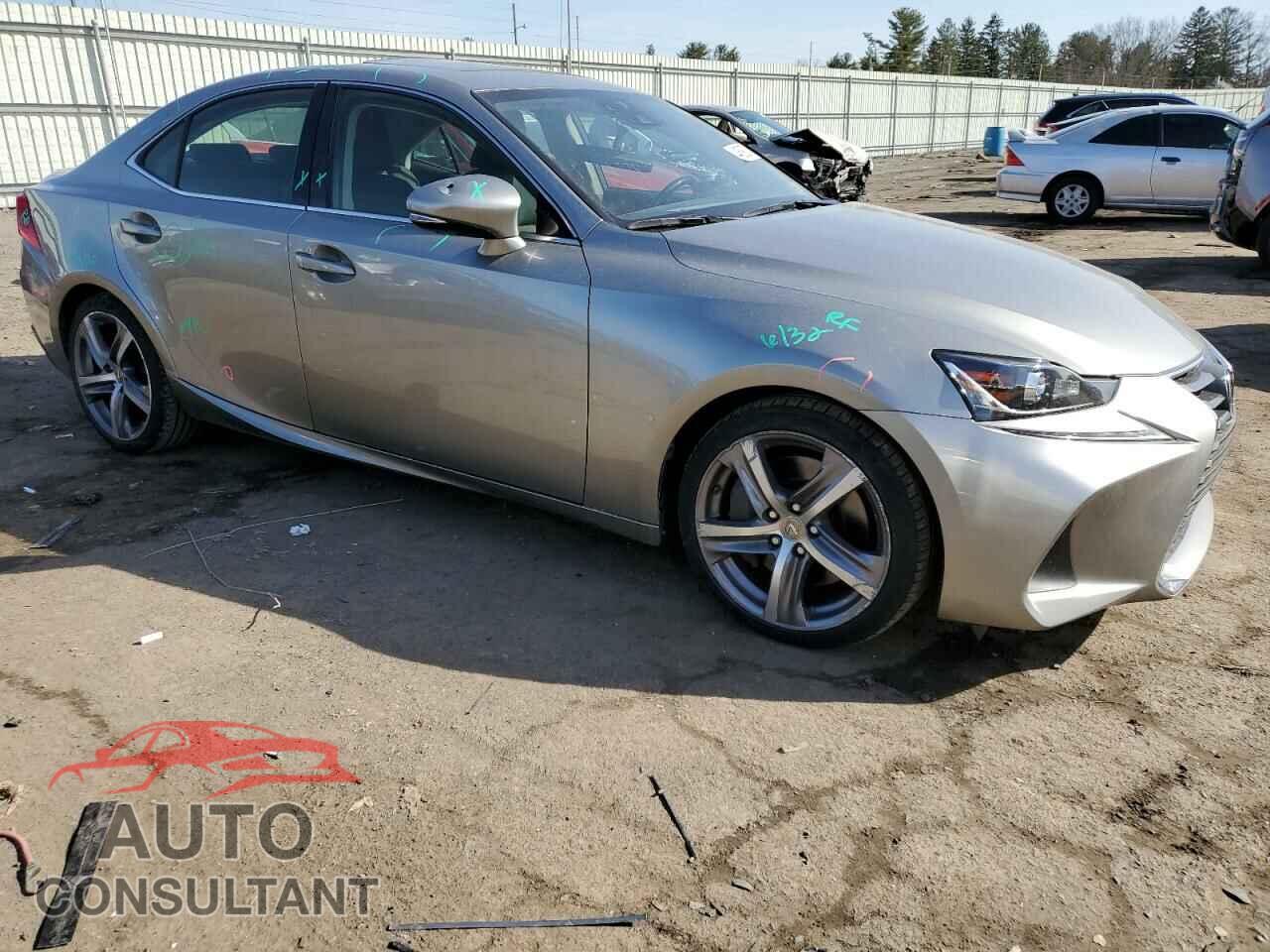LEXUS IS 2018 - JTHC81D2XJ5028253