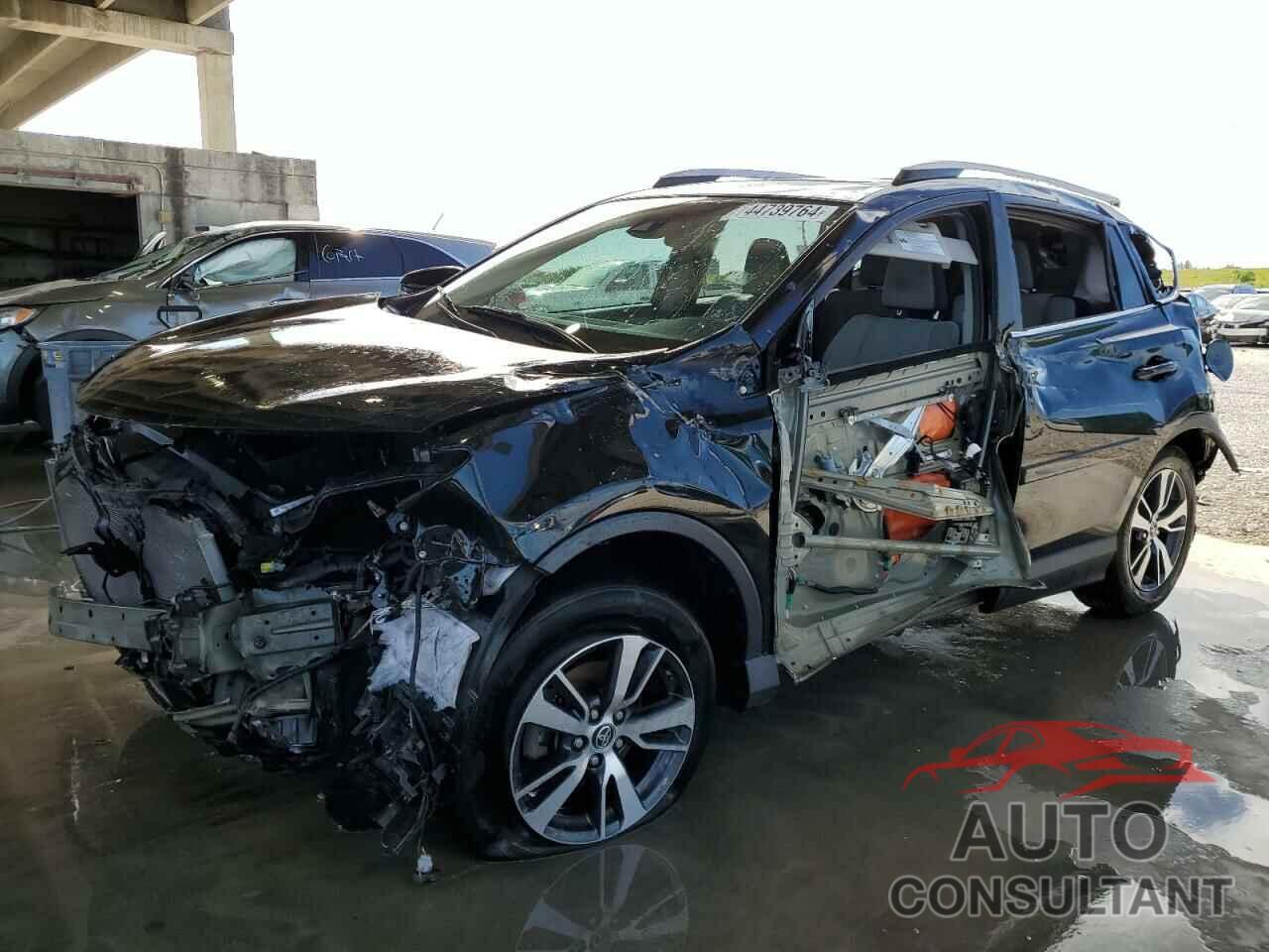 TOYOTA RAV4 2018 - 2T3WFREV8JW482523