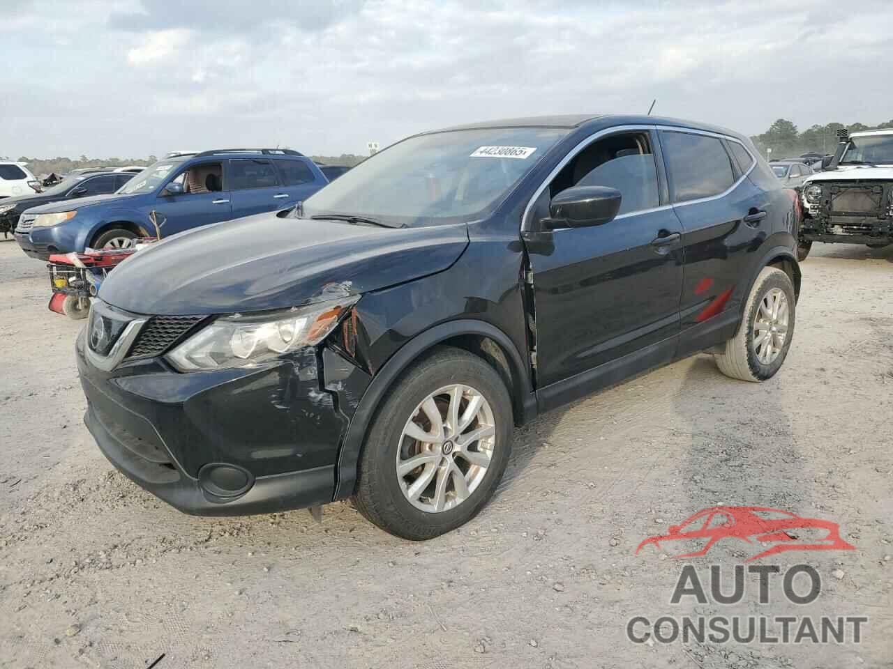 NISSAN ROGUE 2019 - JN1BJ1CR9KW315291