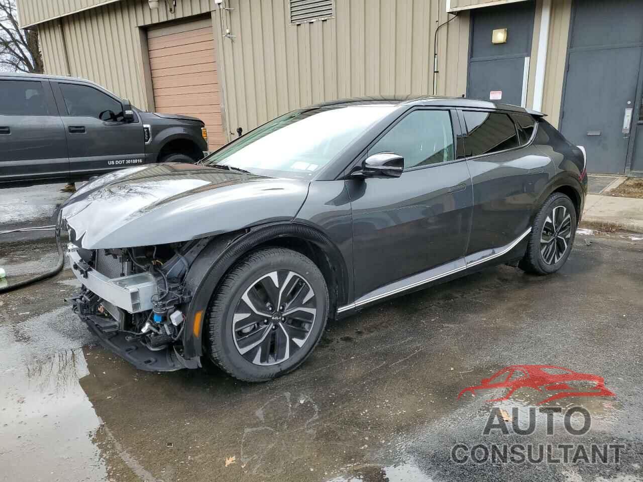 KIA EV6 LIGHT 2024 - KNDC34LA1R5215029