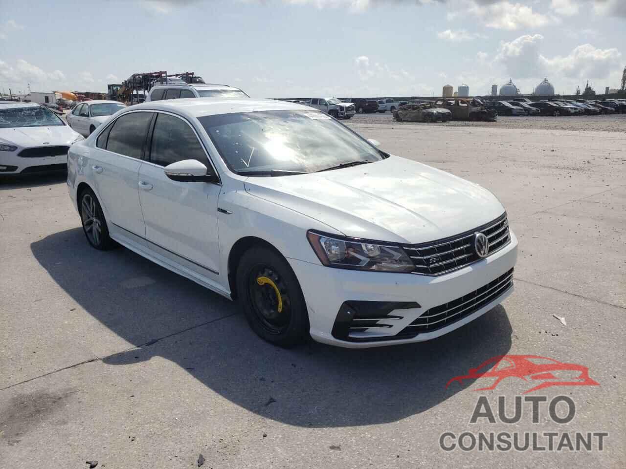 VOLKSWAGEN PASSAT 2017 - 1VWDT7A38HC003150