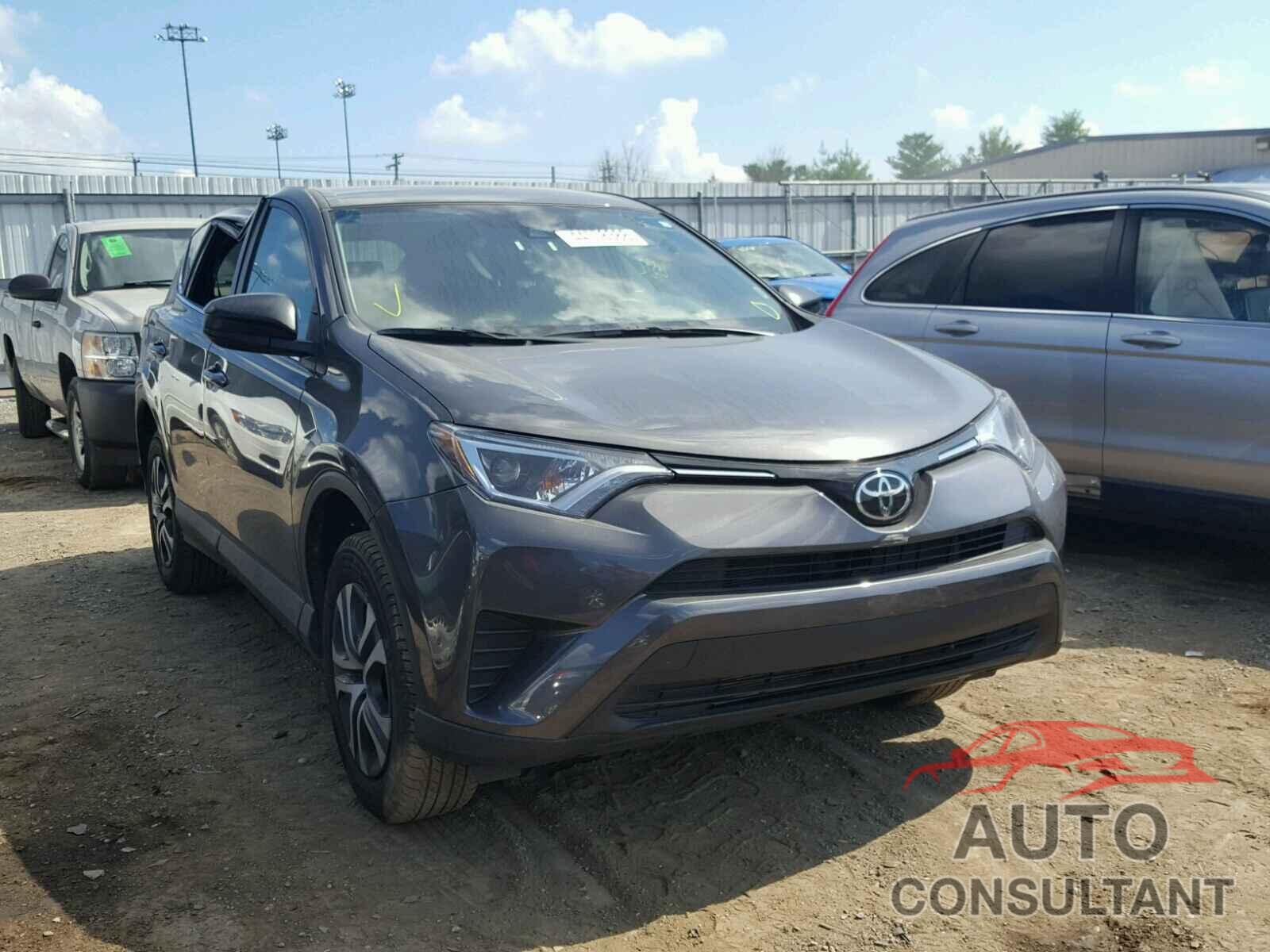 TOYOTA RAV4 LE 2018 - 2T3ZFREV8JW427633