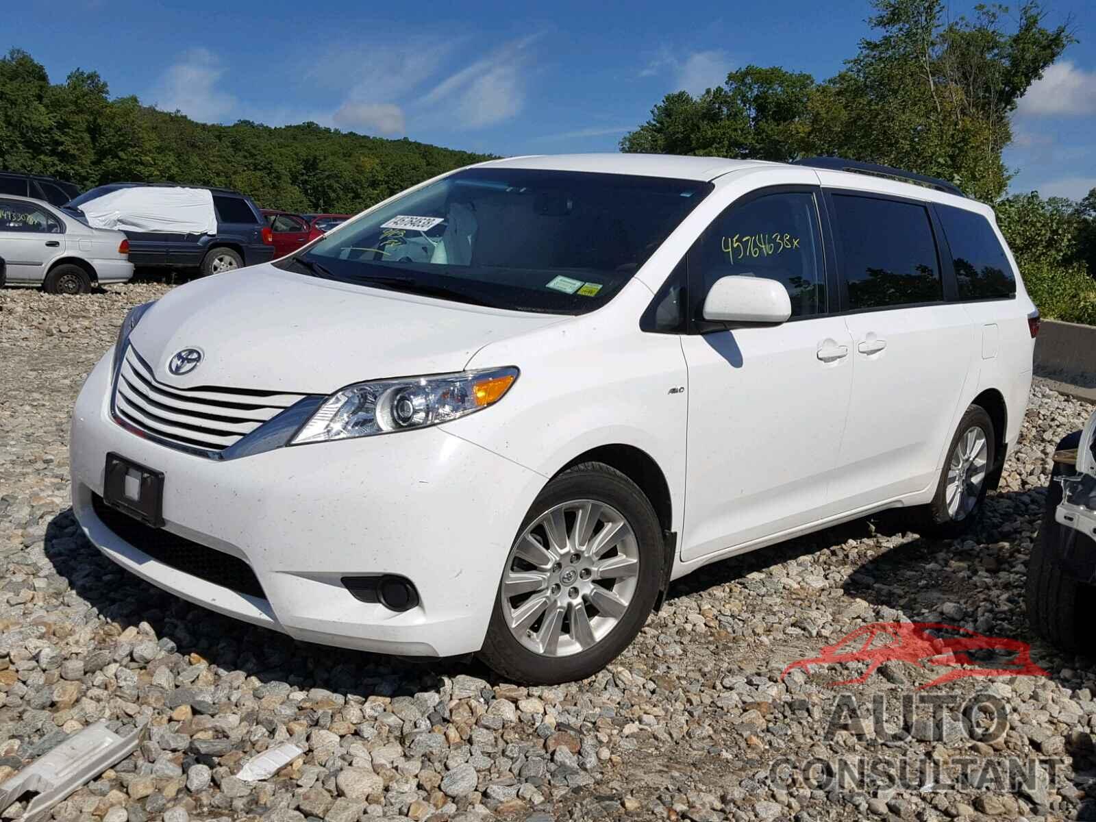 TOYOTA SIENNA LE 2016 - 5TDJK3DC6GS143014