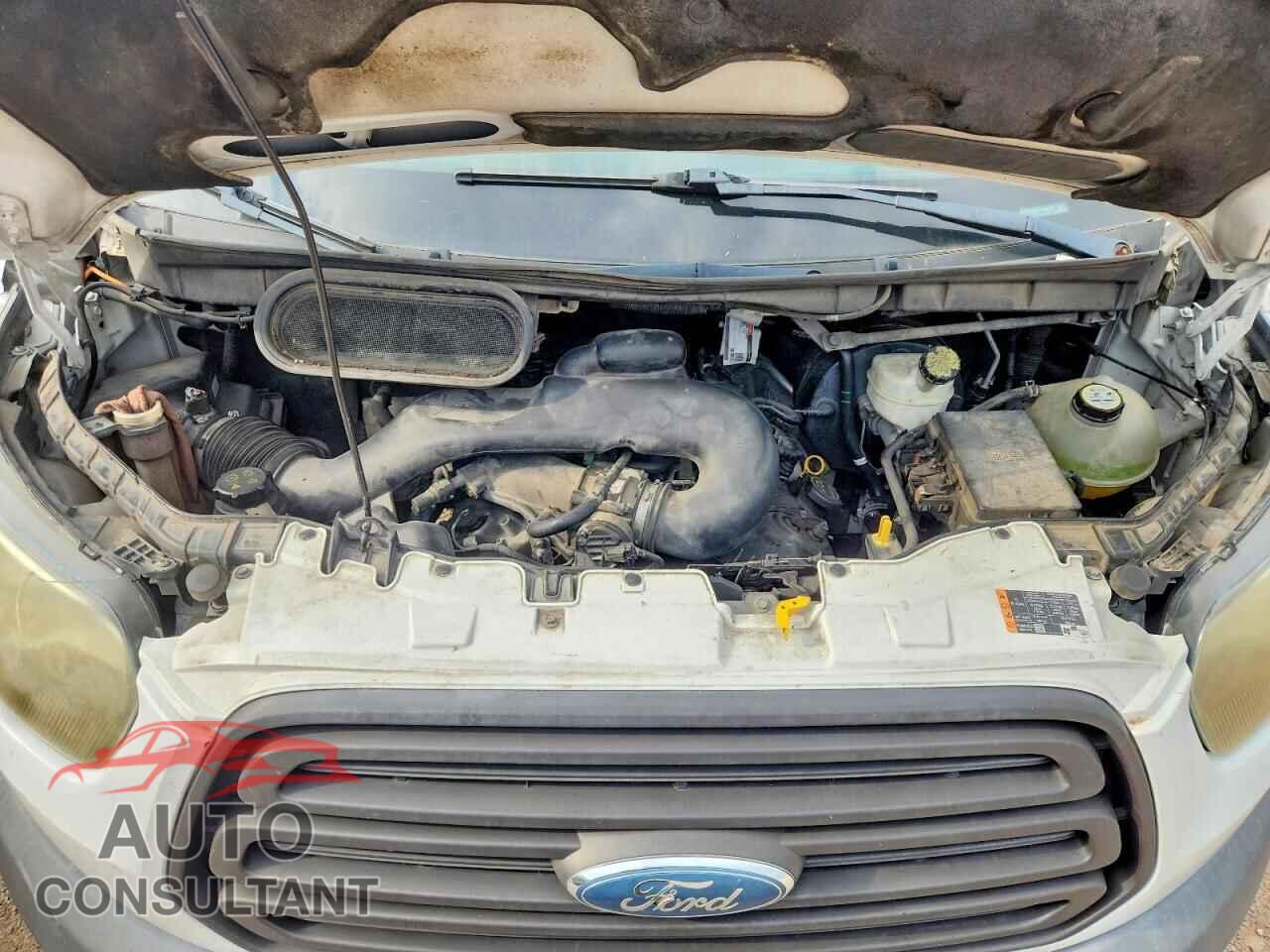 FORD TRANSIT 2015 - 1FTNE2CM3FKA01948