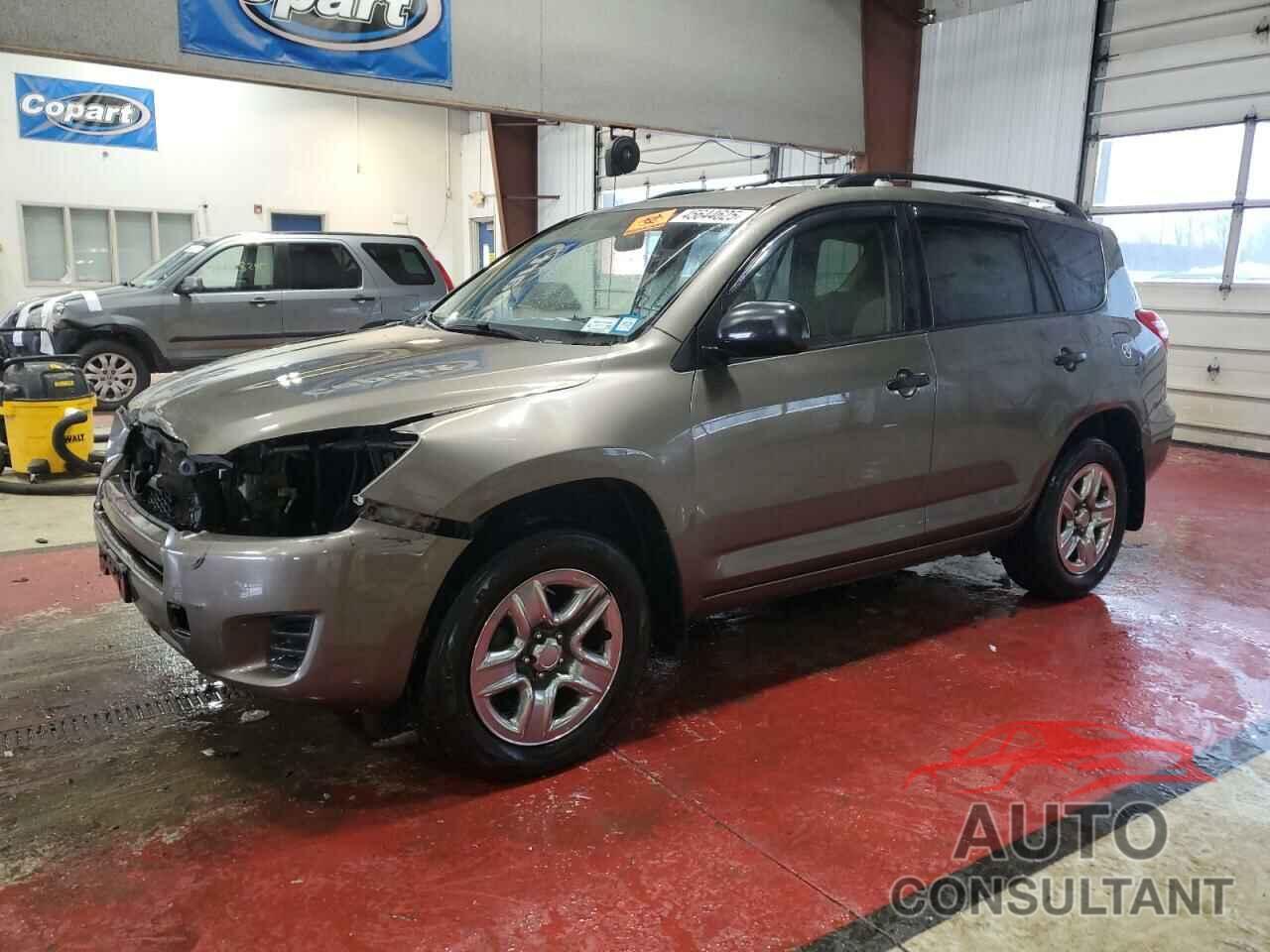TOYOTA RAV4 2009 - JTMBF33V495011731